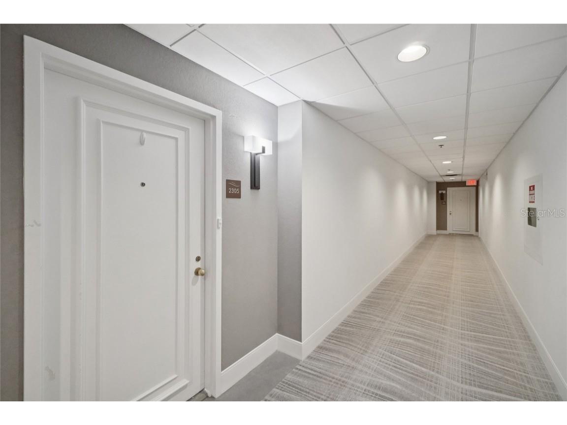 1 Beach Drive SE #2305 Saint Petersburg FL 33701 - TAMPA BAY TB8441027 image3