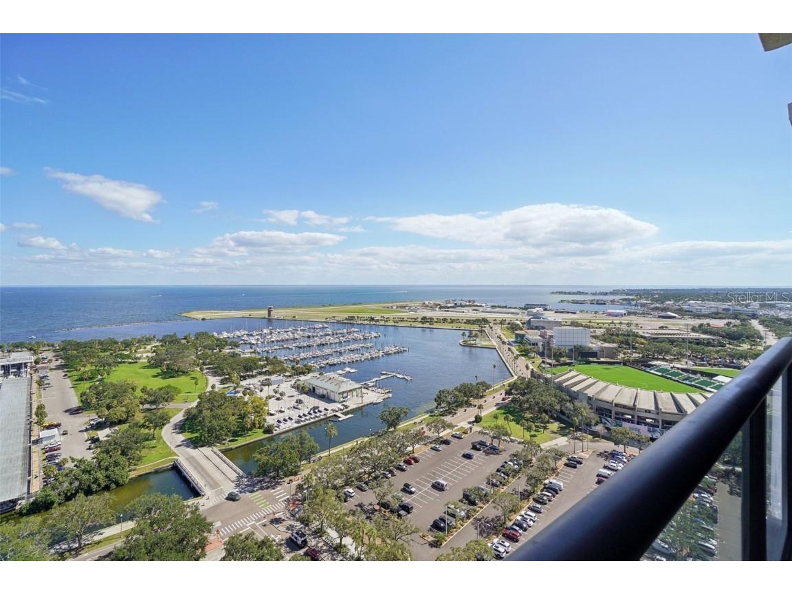 1 Beach Drive SE #2305 Saint Petersburg FL 33701 - TAMPA BAY TB8441027 image34