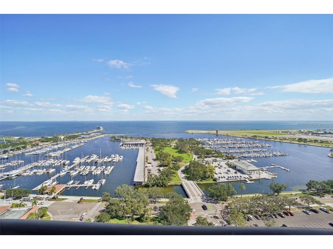 1 Beach Drive SE #2305 Saint Petersburg FL 33701 - TAMPA BAY TB8441027 image35