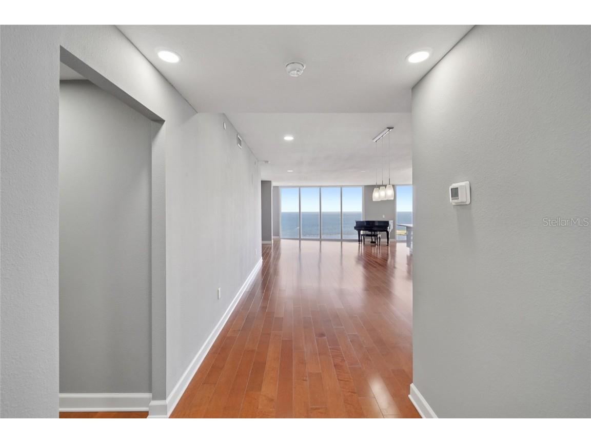 1 Beach Drive SE #2305 Saint Petersburg FL 33701 - TAMPA BAY TB8441027 image6