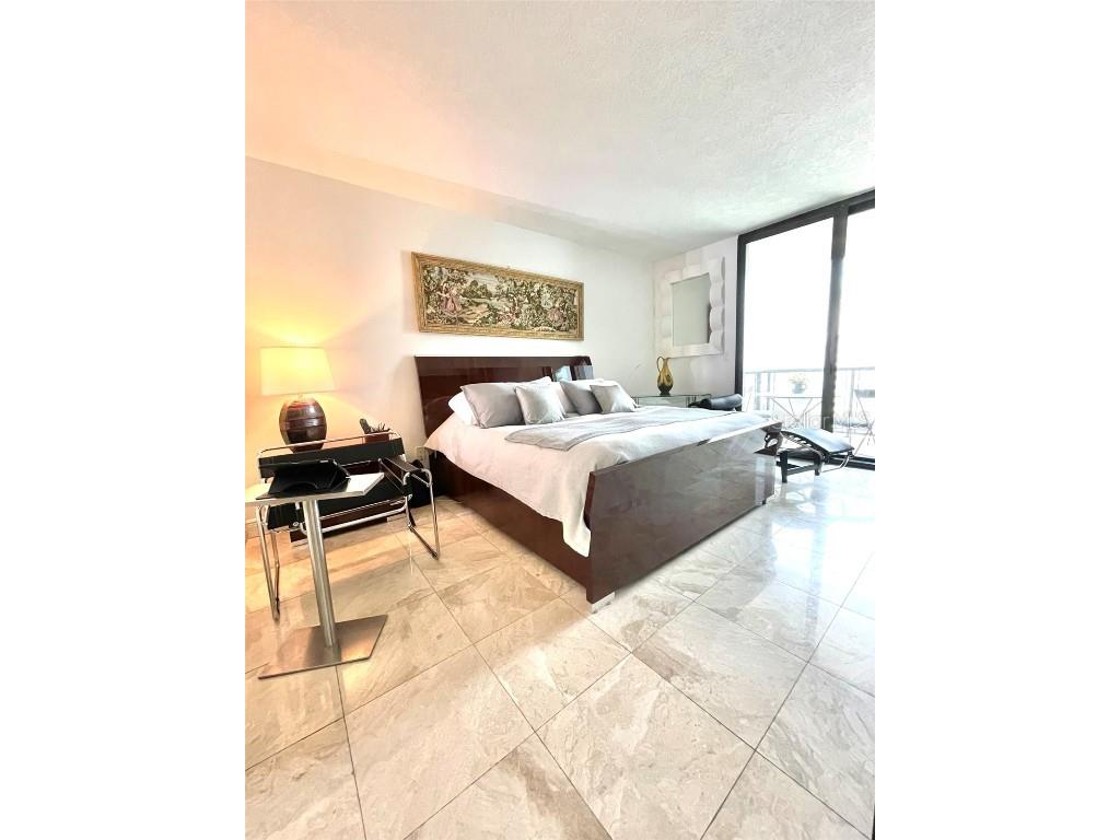 1 Beach Drive SE #2312 Saint Petersburg FL 33701 TB8355178 image13