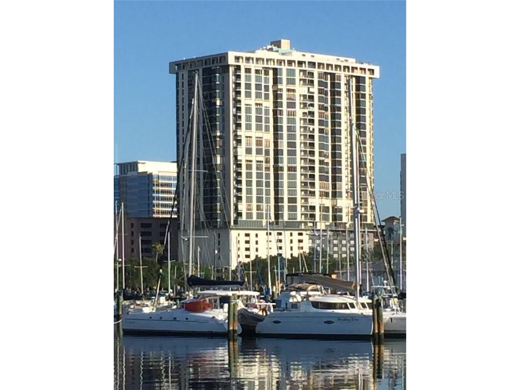 1 Beach Drive SE #2405 Saint Petersburg FL 33701 - TAMPA BAY TB8431325 image1