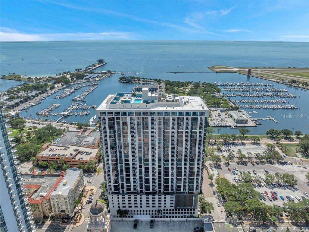 1 Beach Drive SE #2608 Saint Petersburg FL 33701 - TAMPA BAY & GULF OF MEXICO U8244575 image1