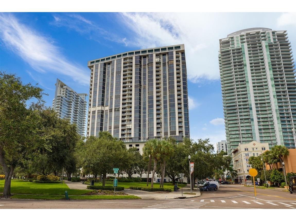 1 Beach Drive SE #2710 Saint Petersburg FL 33701 TB8431921 image1