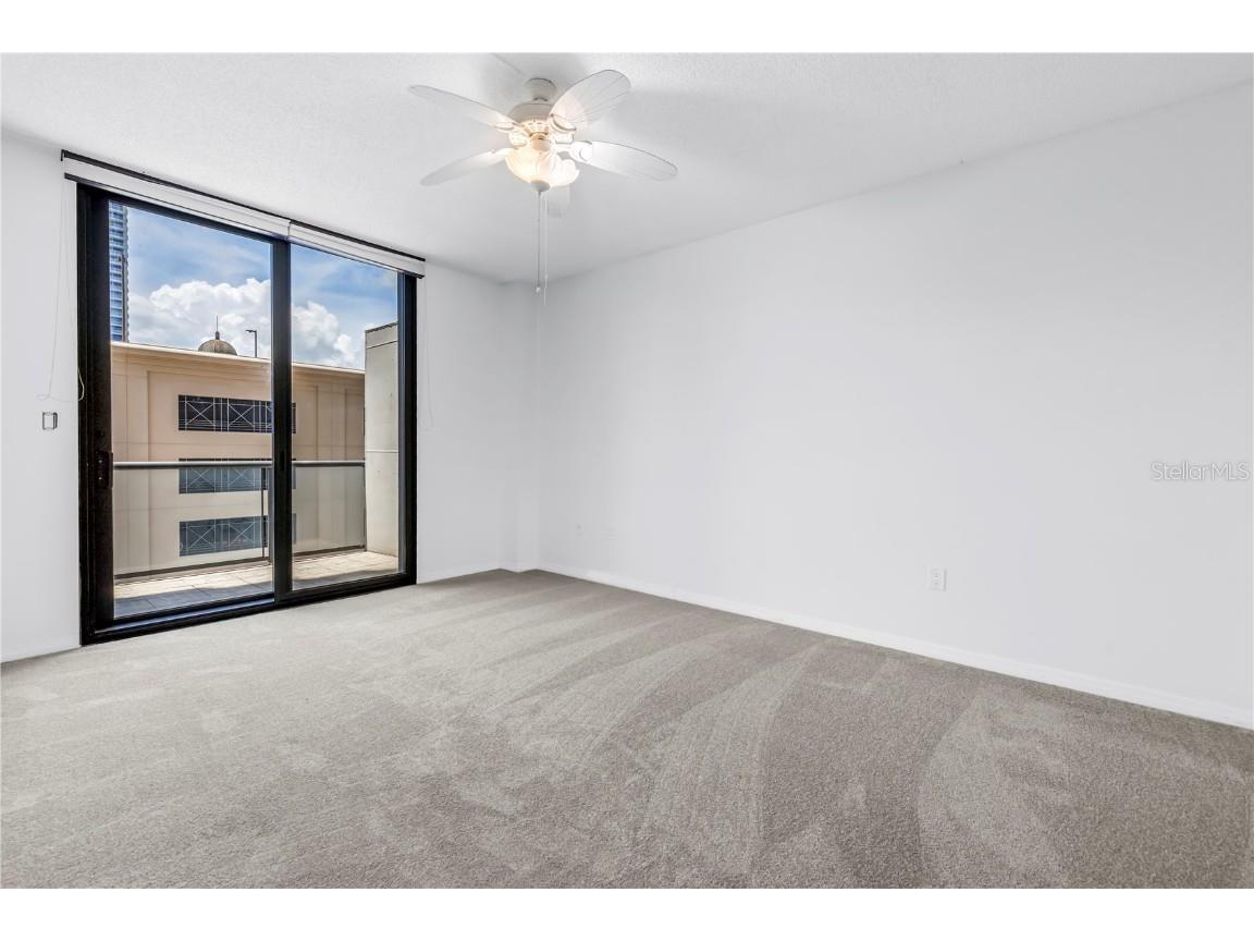 1 Beach Drive SE #810 Saint Petersburg FL 33701 TB8418213 image21