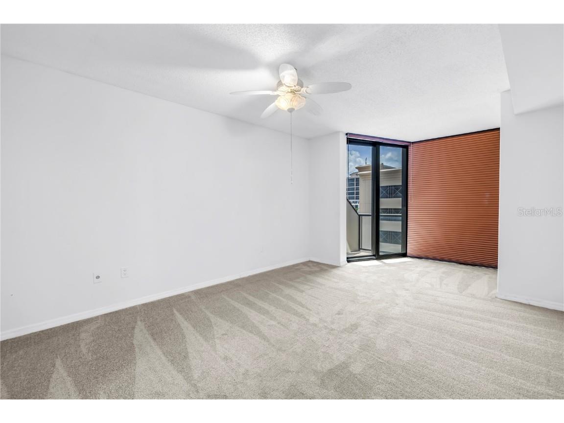 1 Beach Drive SE #810 Saint Petersburg FL 33701 TB8418213 image28