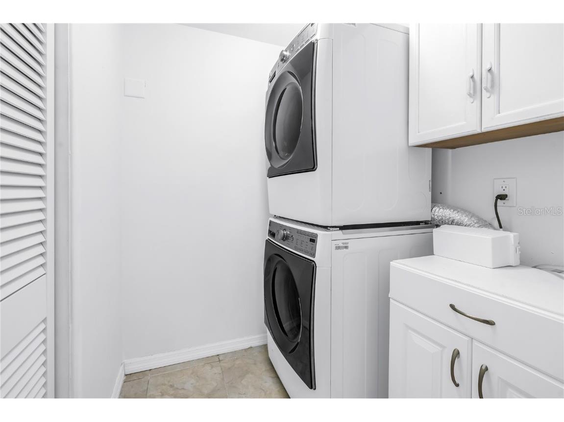 1 Beach Drive SE #810 Saint Petersburg FL 33701 TB8418213 image31