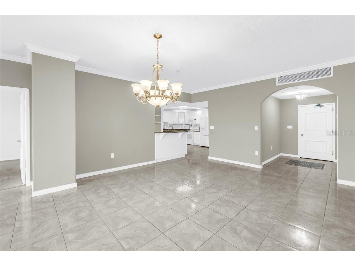 1 Beach Drive SE #810 Saint Petersburg FL 33701 TB8418213 image5