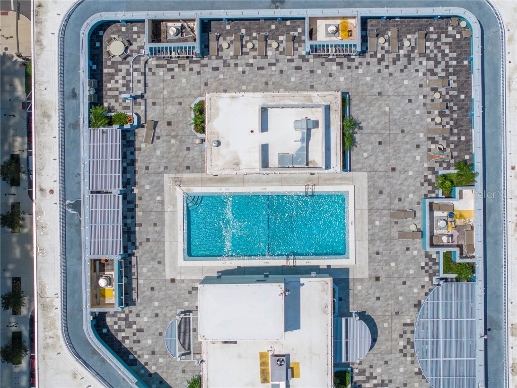 1 Beach Drive SE #810 Saint Petersburg FL 33701 TB8418213 image55