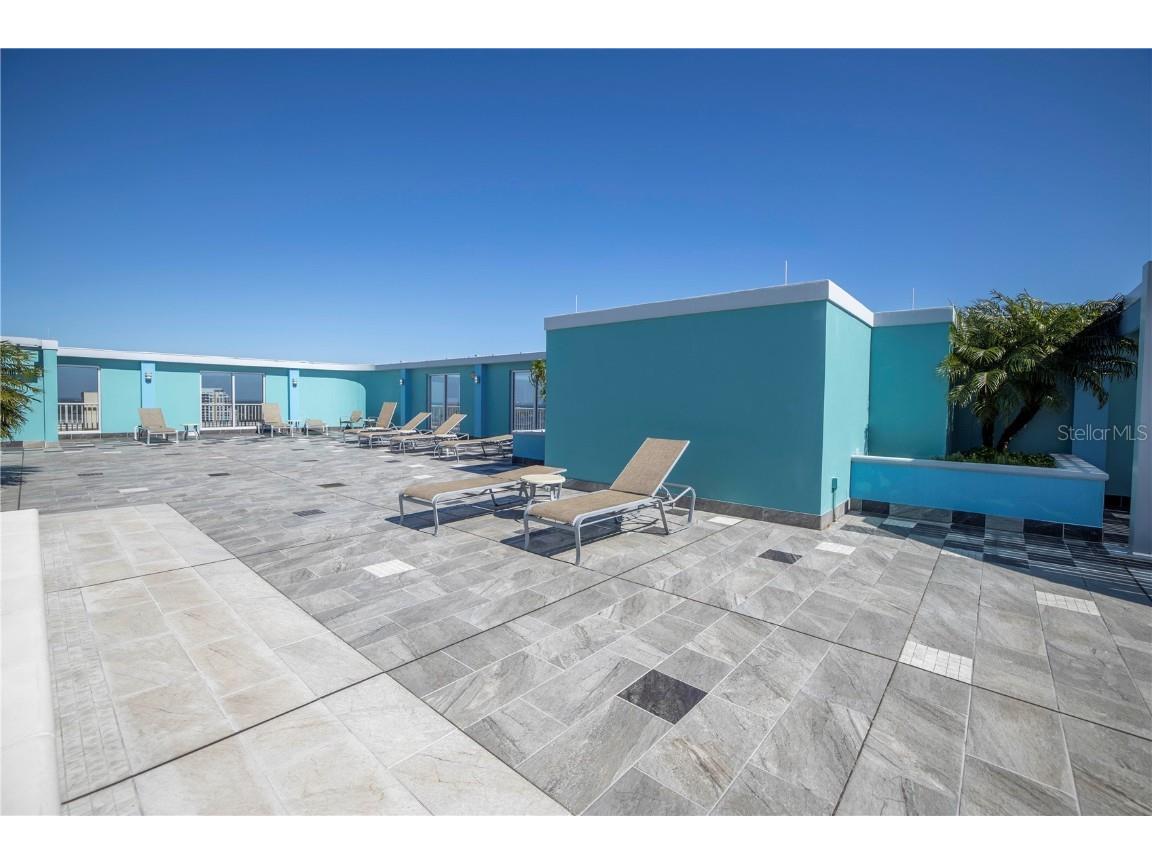 1 Beach Drive SE #810 Saint Petersburg FL 33701 TB8418213 image58