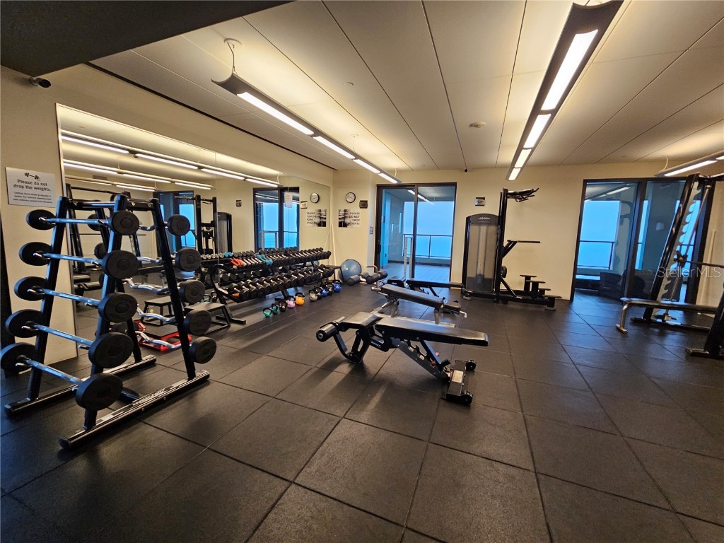 1 Beach Drive SE #911 Saint Petersburg FL 33701 TB8416912 image27