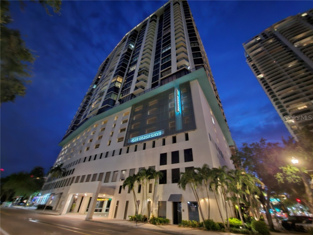 1 Beach Drive SE #911 Saint Petersburg FL 33701 TB8416912 image35