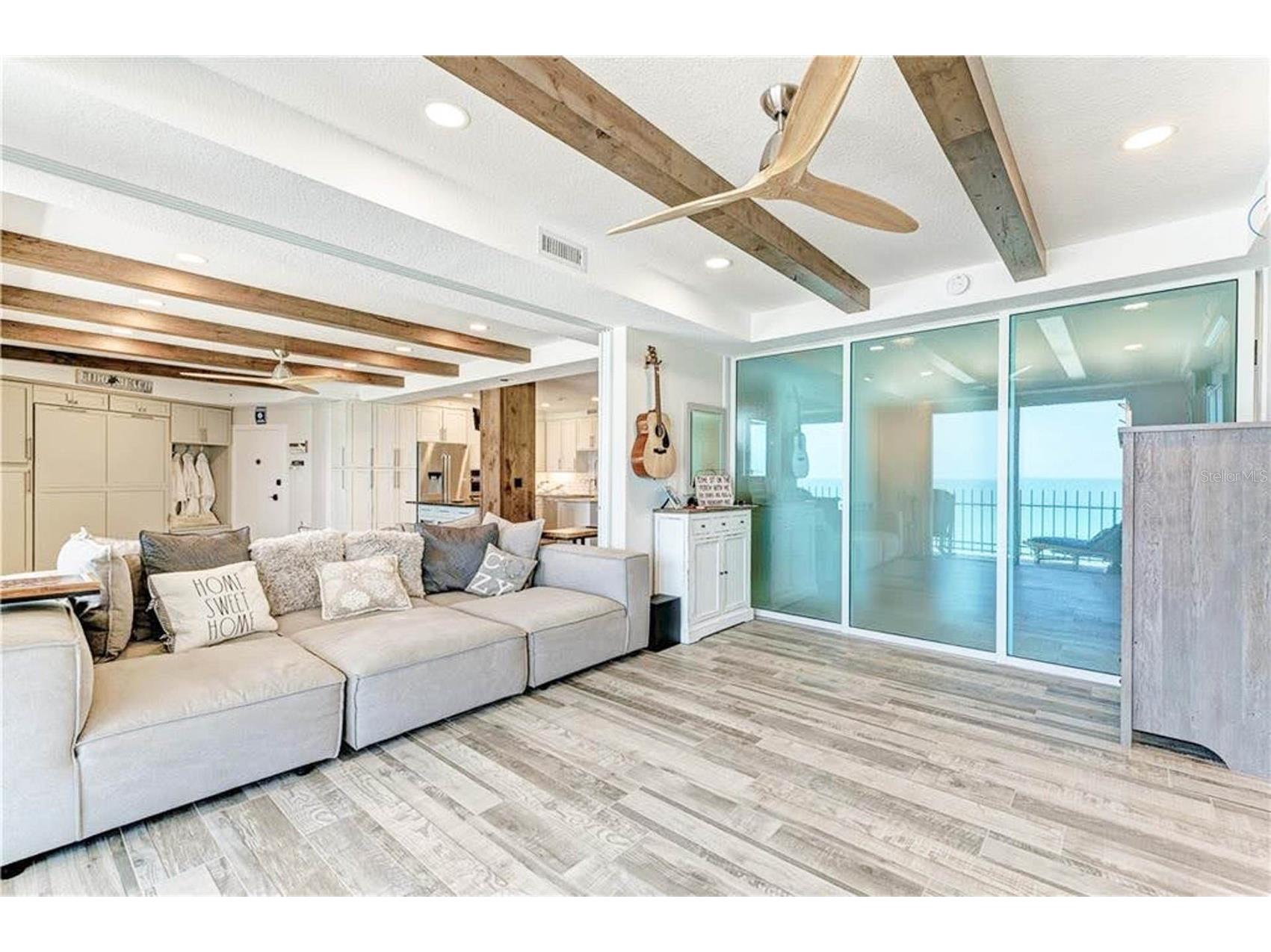 1 Benjamin Franklin Drive #3 Sarasota FL 34236 A4687832 image5