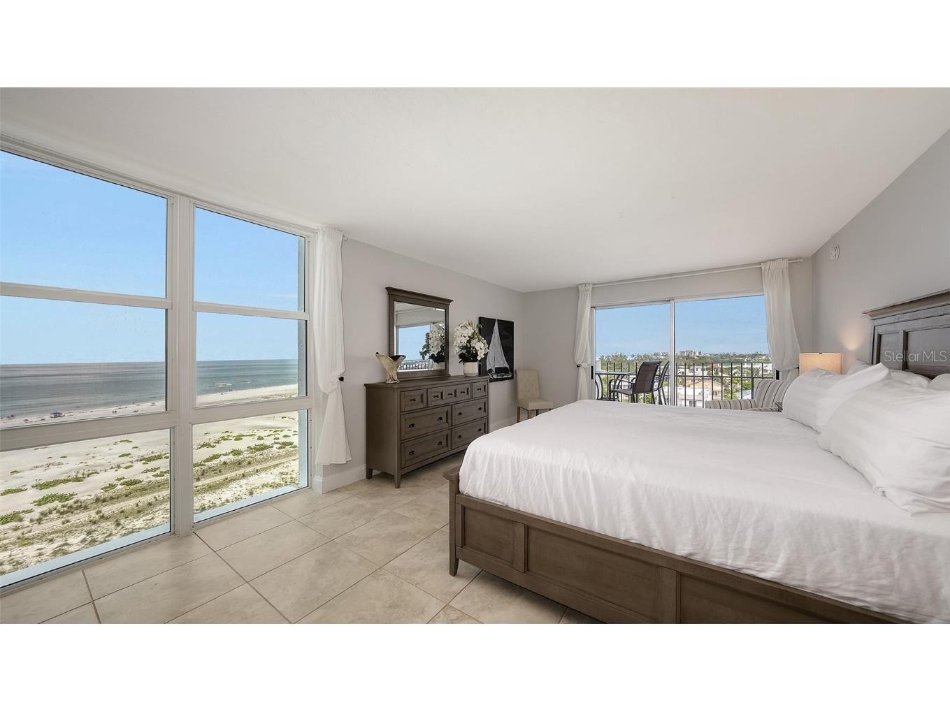 1 Benjamin Franklin Drive #91 Sarasota FL 34236 A4642376 image25