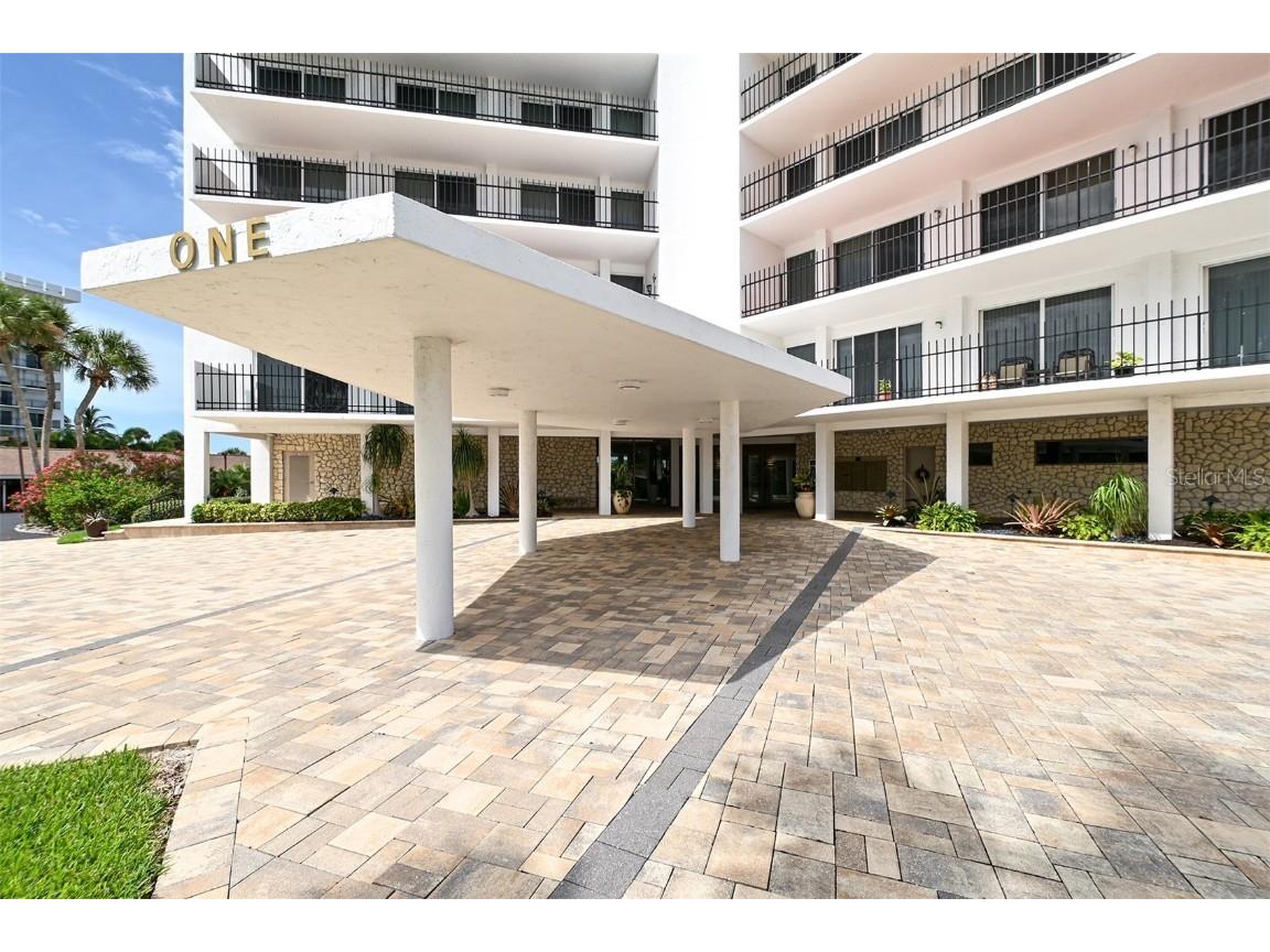 1 Benjamin Franklin Drive #91 Sarasota FL 34236 A4642376 image4