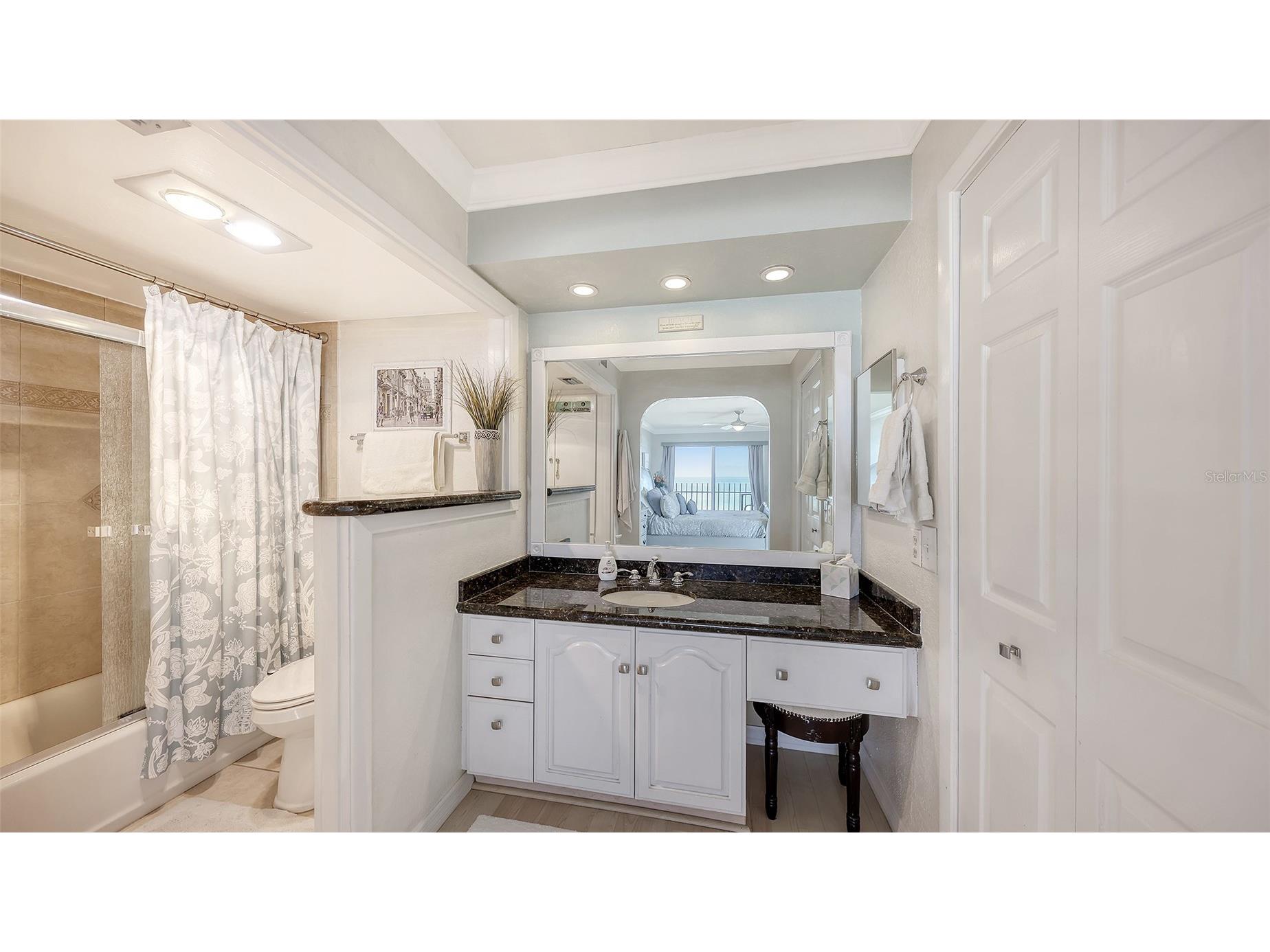 1 Benjamin Franklin Drive #93 Sarasota FL 34236 - GULF OF MEXICO A4694727 image28
