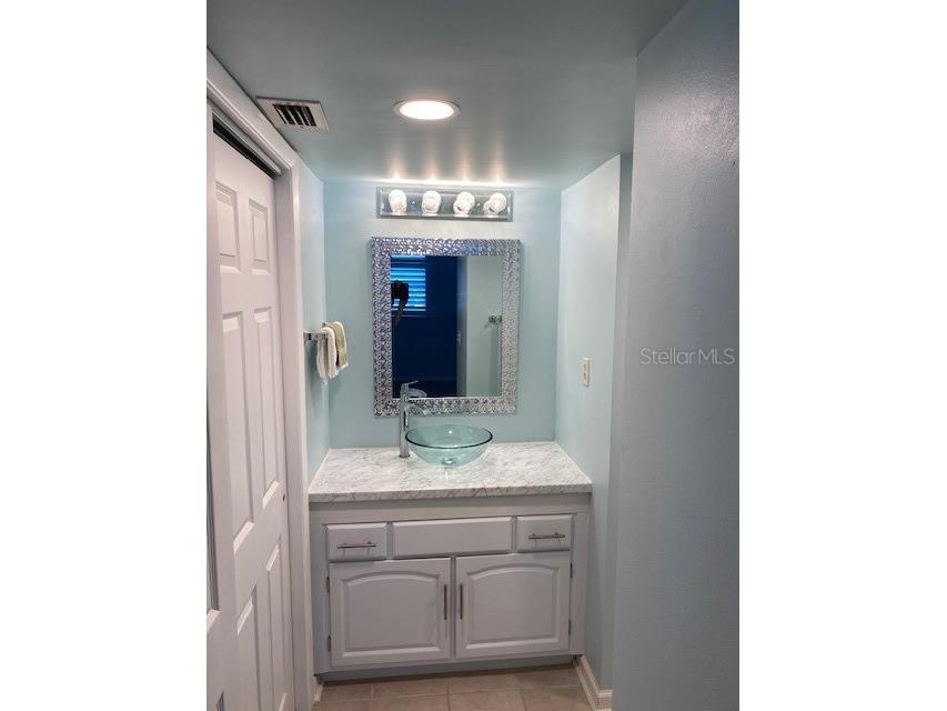 1 Boca Ciega Point Blvd #213 Saint Petersburg FL 33708 TB8437340 image19