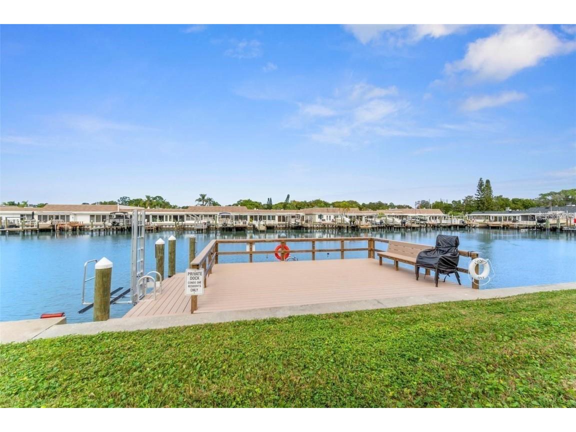 1 Boca Ciega Point Blvd #213 Saint Petersburg FL 33708 TB8437340 image30