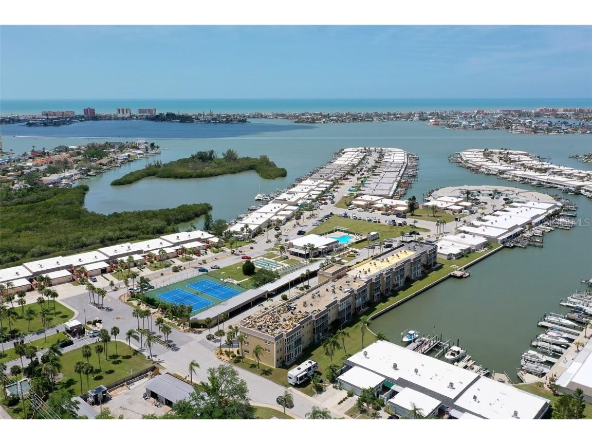 1 Boca Ciega Point Boulevard #212 Saint Petersburg FL 33708 - BOCA CIEGA BAY TB8370076 image22