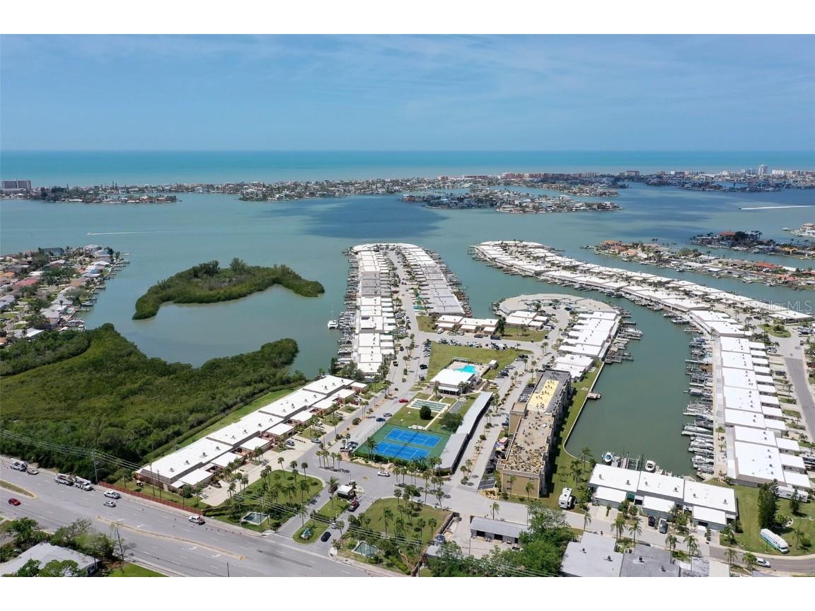 1 Boca Ciega Point Boulevard #212 Saint Petersburg FL 33708 - BOCA CIEGA BAY TB8370076 image35