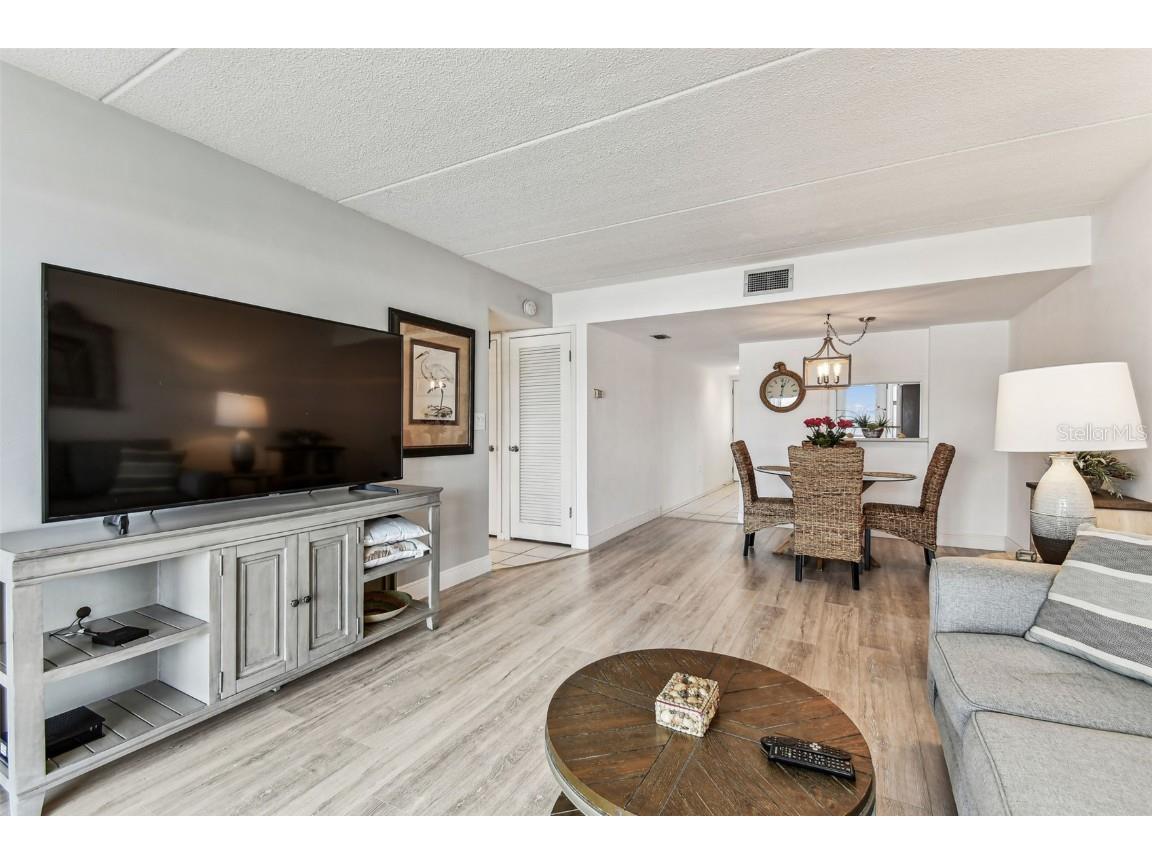 1 Boca Ciega Point Boulevard #310 Saint Petersburg FL 33708 - BOCA CIEGA BAY TB8387384 image18