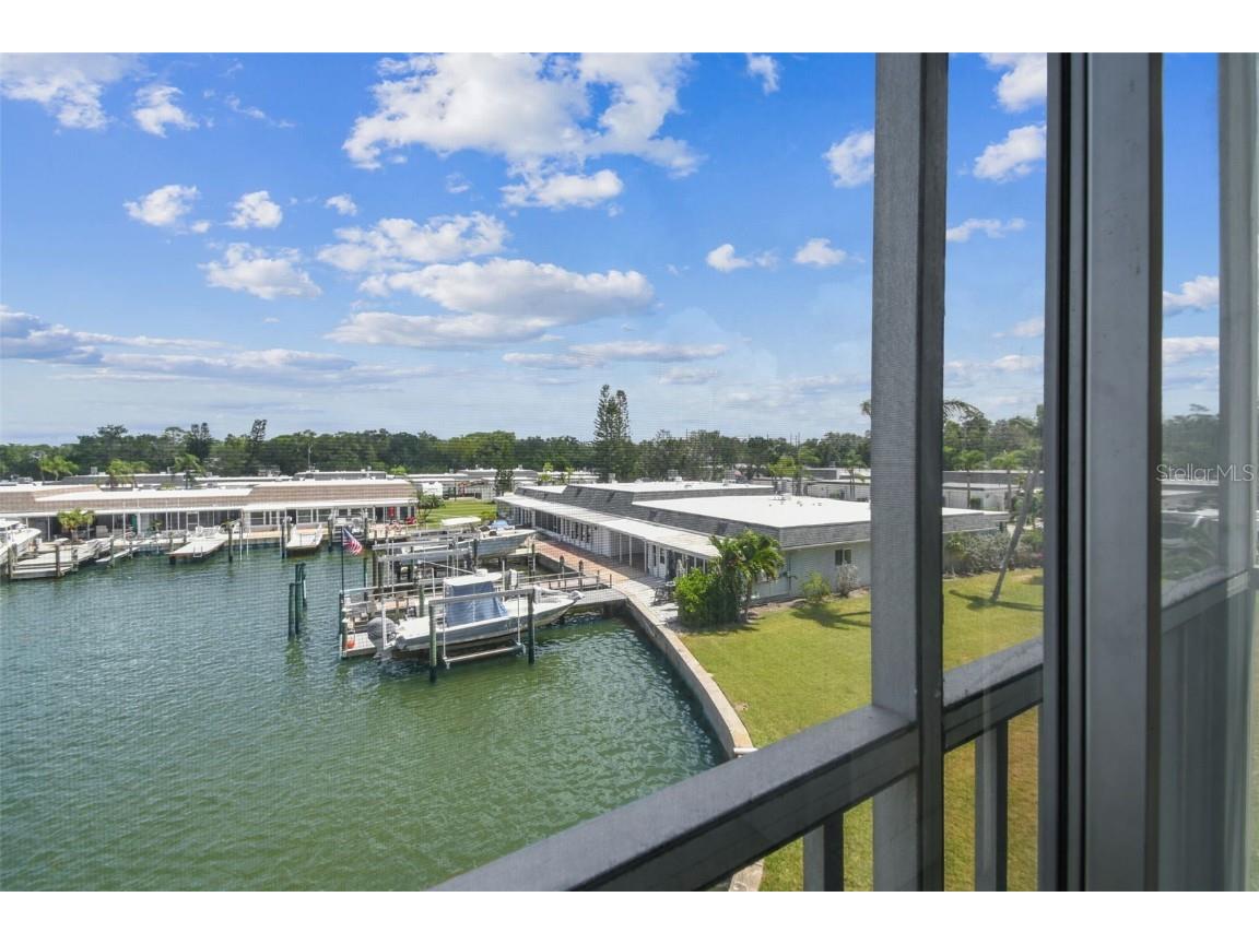 1 Boca Ciega Point Boulevard #310 Saint Petersburg FL 33708 - BOCA CIEGA BAY TB8387384 image38