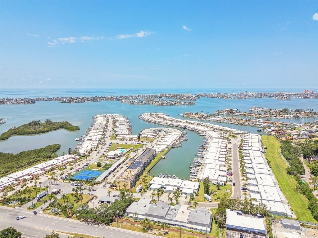 1 Boca Ciega Point Boulevard #310 Saint Petersburg FL 33708 - BOCA CIEGA BAY TB8387384 image63