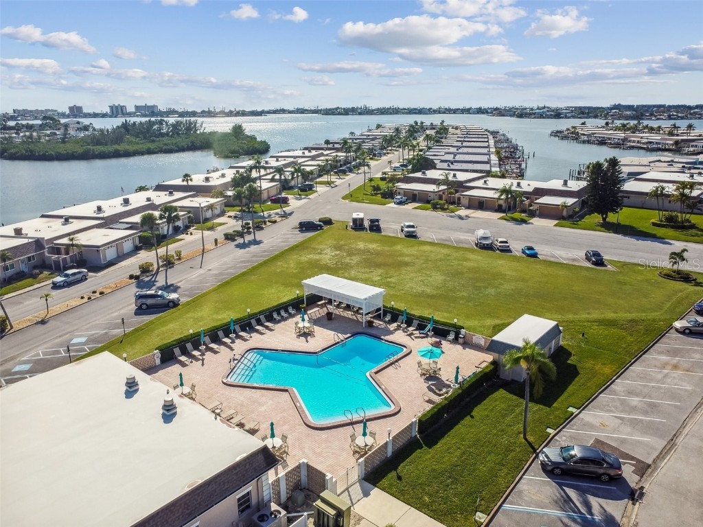 1 Boca Ciega Point Boulevard #310 Saint Petersburg FL 33708 - BOCA CIEGA BAY TB8387384 image65