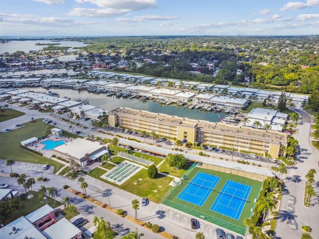 1 Boca Ciega Point Boulevard #310 Saint Petersburg FL 33708 - BOCA CIEGA BAY TB8387384 image68