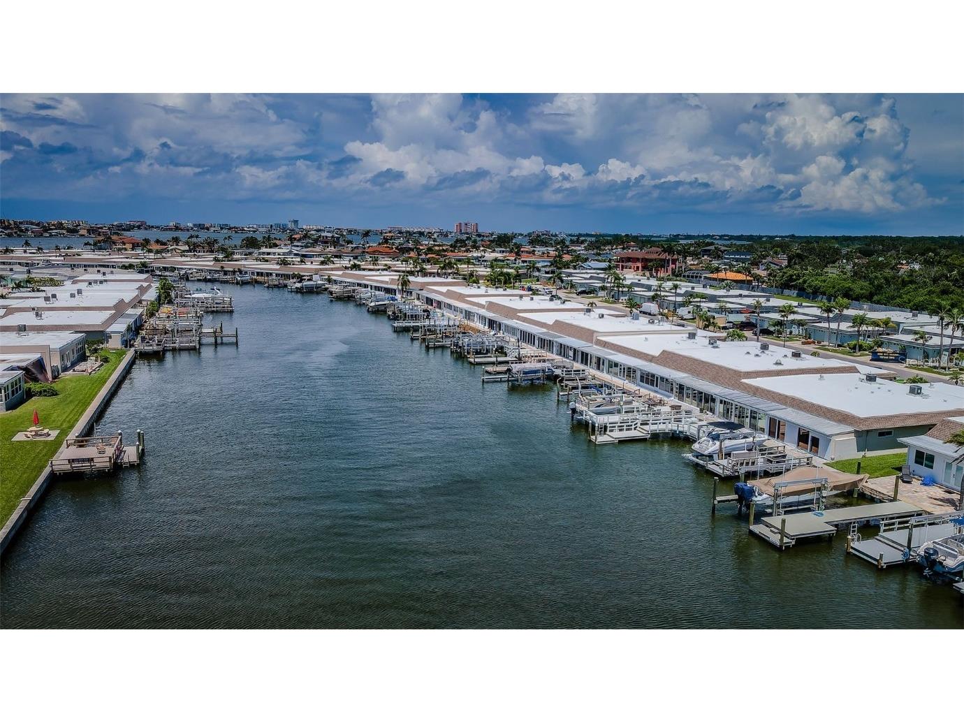 1 Boca Ciega Point Boulevard #314 Saint Petersburg FL 33708 - BOCA CIEGA BAY TB8419756 image2