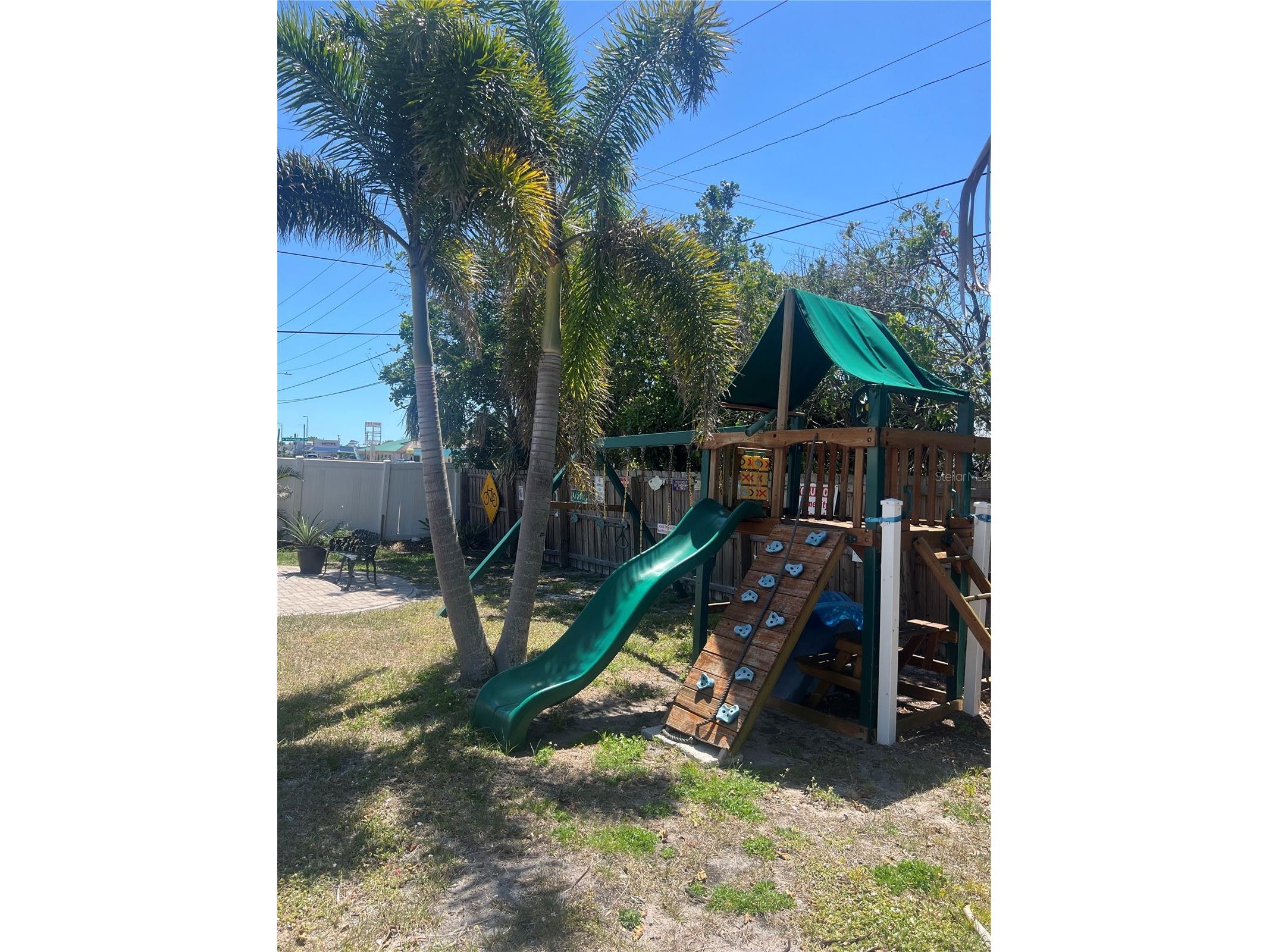 1 Caroll Circle Englewood FL 34223 A4650157 image2