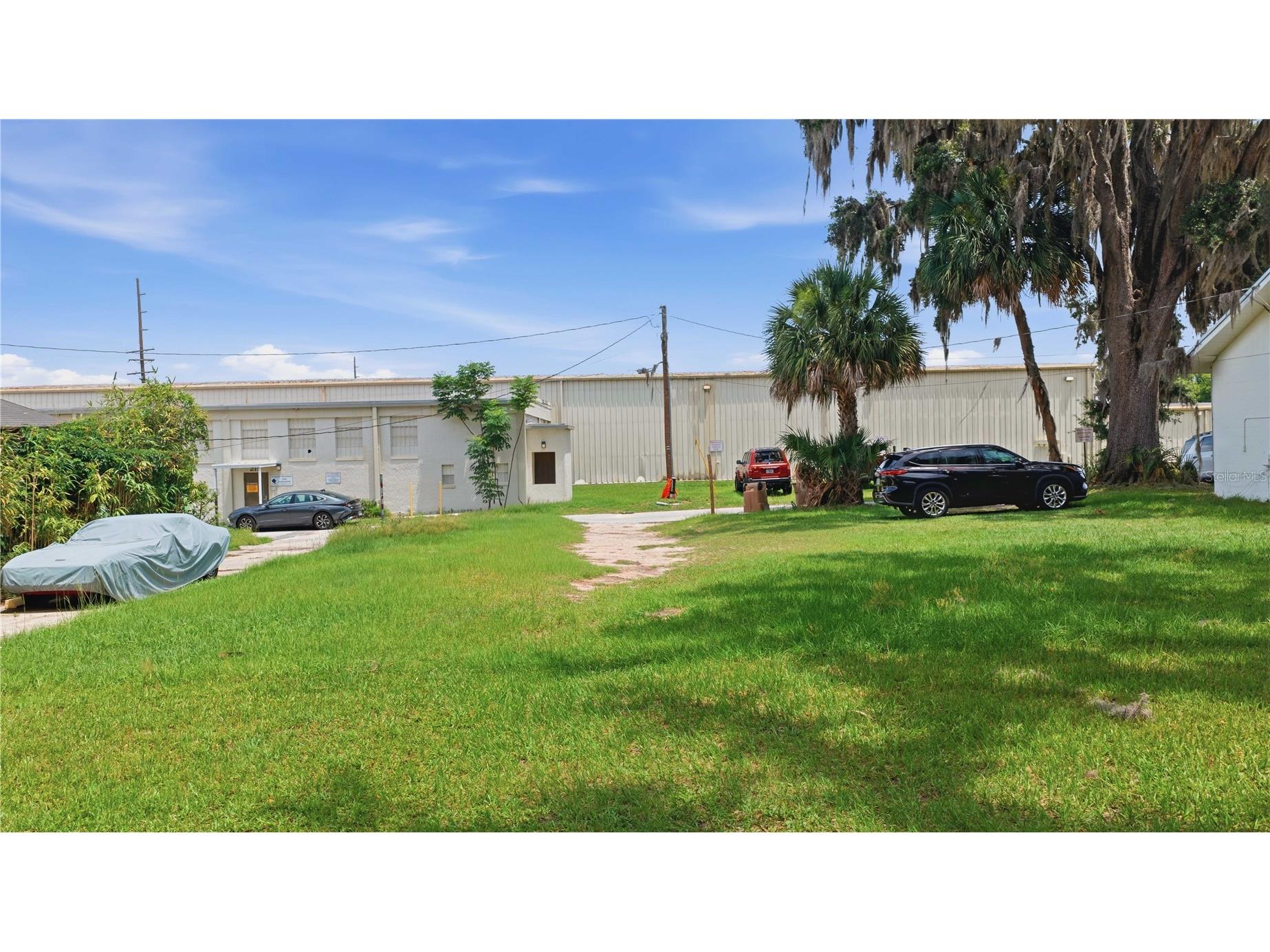 1 Central Warehouse Ocala FL 34471 OM725203 image5