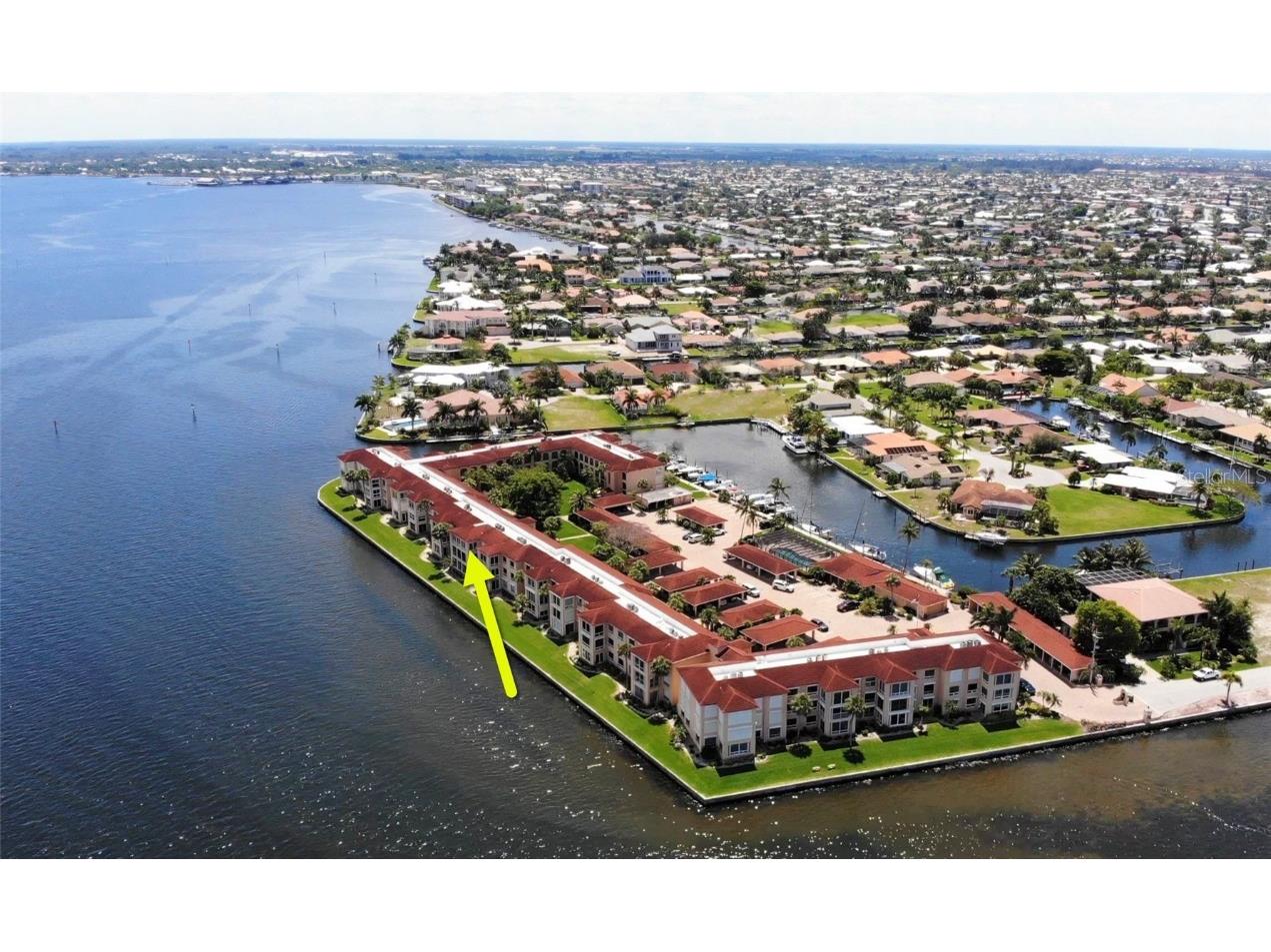 1 Colony Point Drive #12C Punta Gorda FL 33950 - CHARLOTTE HARBOR C7500322 image1