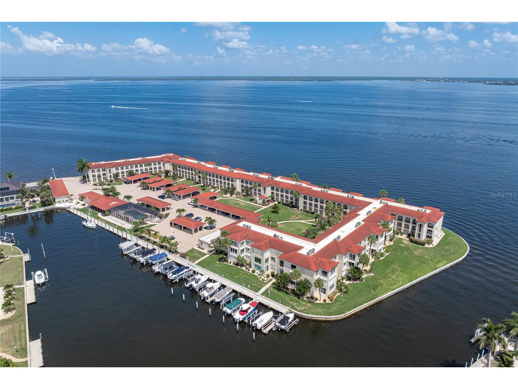 1 Colony Point Drive #15B Punta Gorda FL 33950 - CHARLOTTE HARBOR C7527834 image1