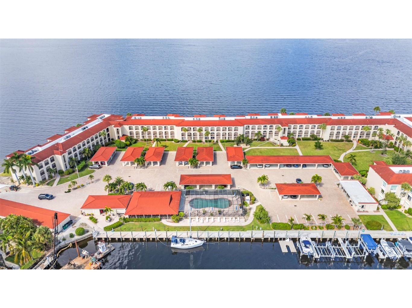 1 Colony Point Drive #3C Punta Gorda FL 33950 C7517287 image2