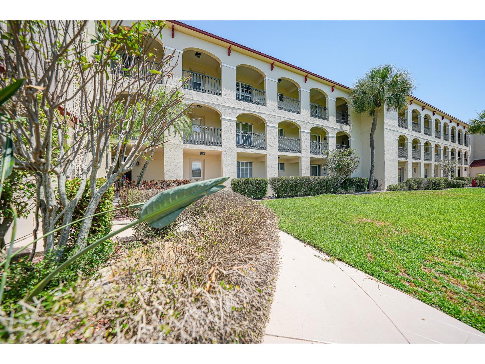 1 Colony Point Drive #A10 Punta Gorda FL 33950 - CHARLOTTE HARBOR C7527873 image4