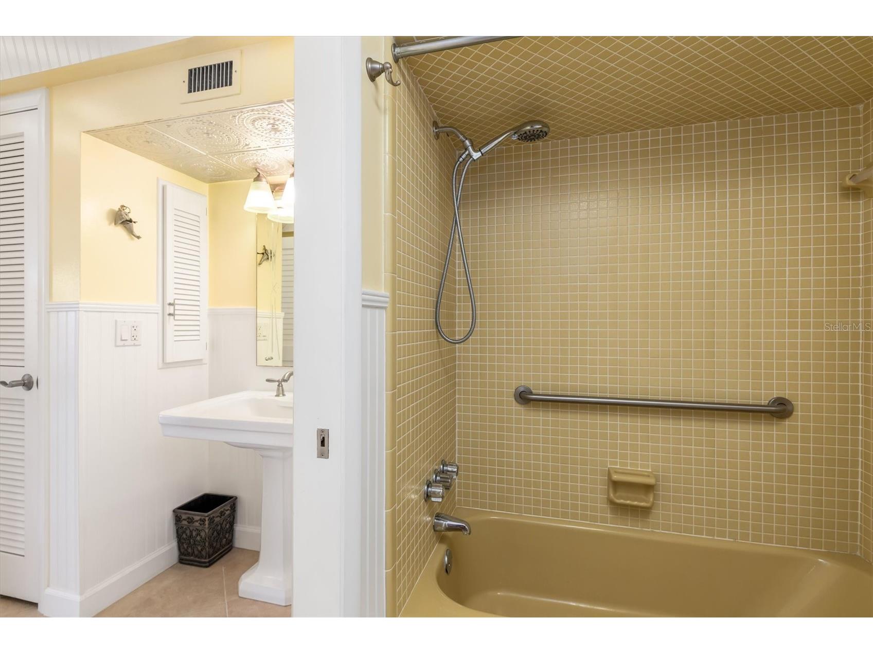 1 Colony Point Drive #A8 Punta Gorda FL 33950 - PEACE RIVER AT CHARLOTTE HARBO A4669845 image30