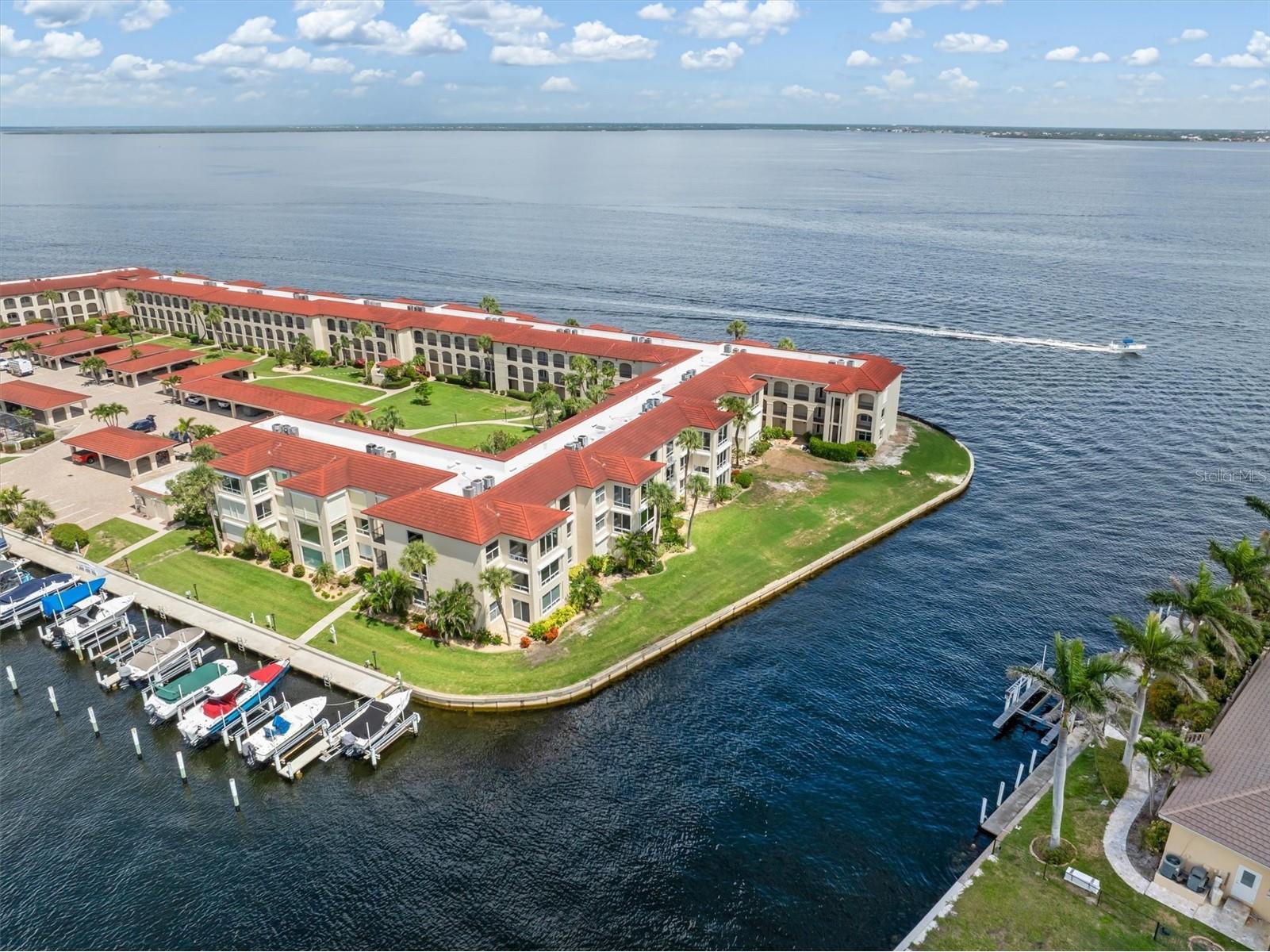 1 Colony Point Drive #A8 Punta Gorda FL 33950 - PEACE RIVER AT CHARLOTTE HARBO A4669845 image46