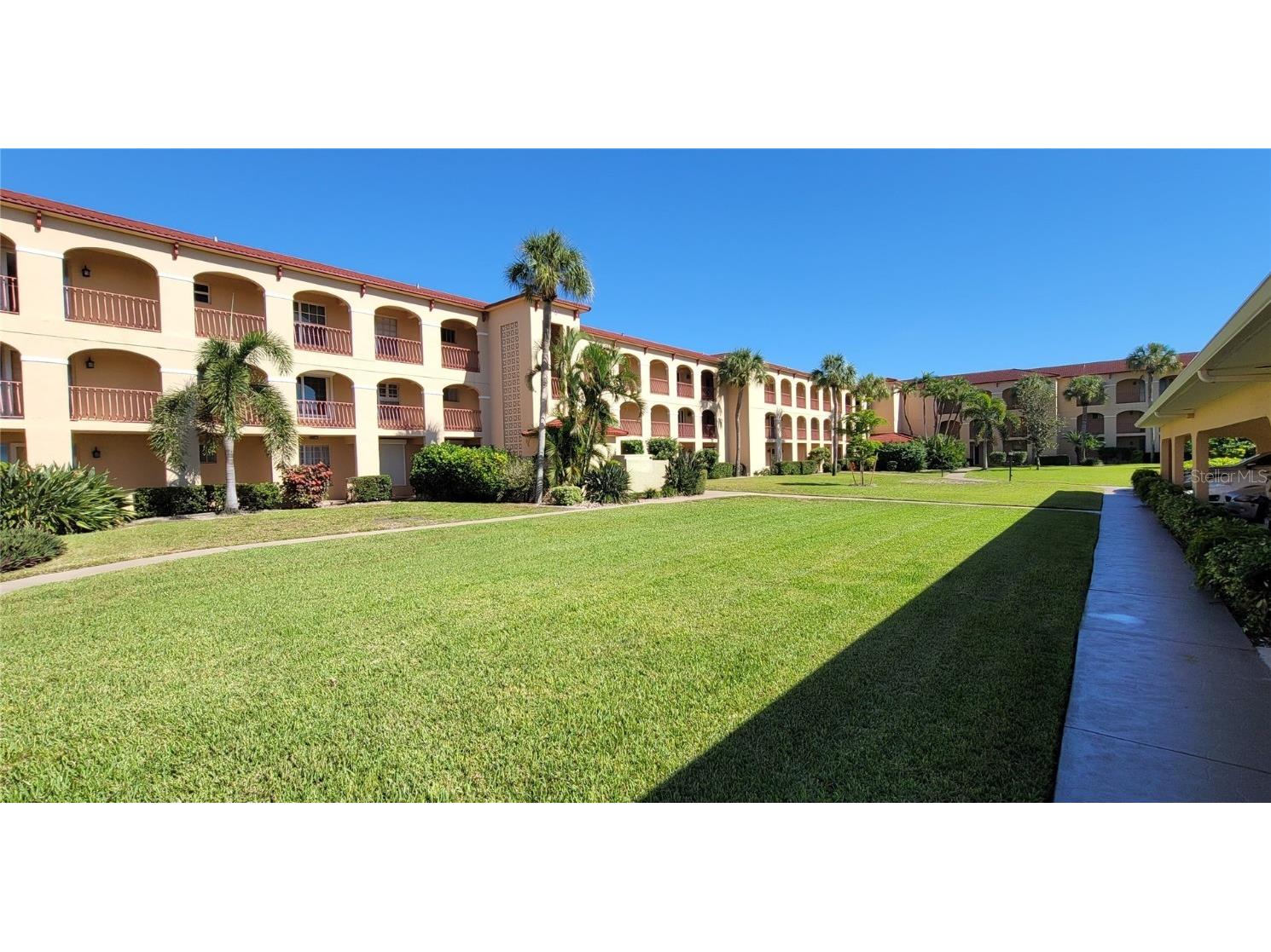 1 Colony Point Drive #B20 Punta Gorda FL 33950 C7510529 image1