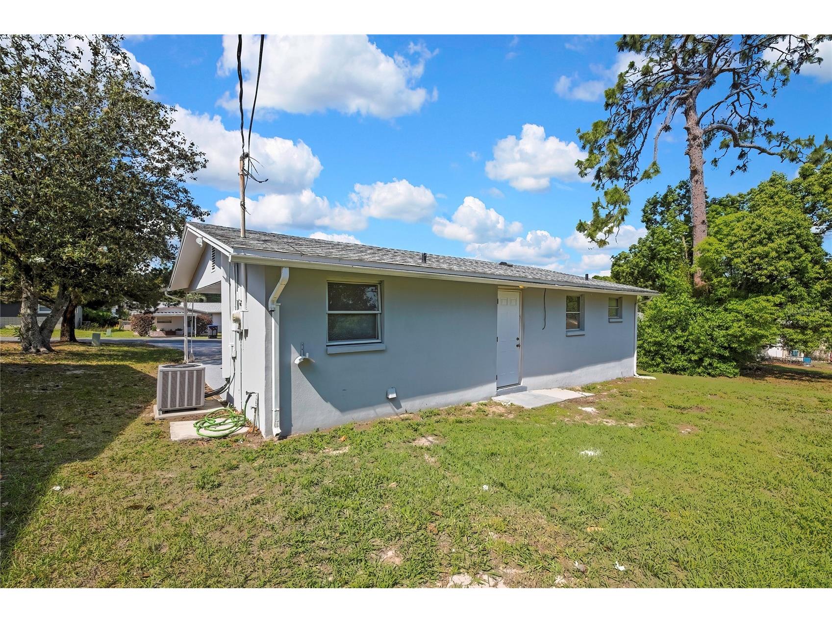 1 E Murray Street Beverly Hills FL 34465 W7885388 image18