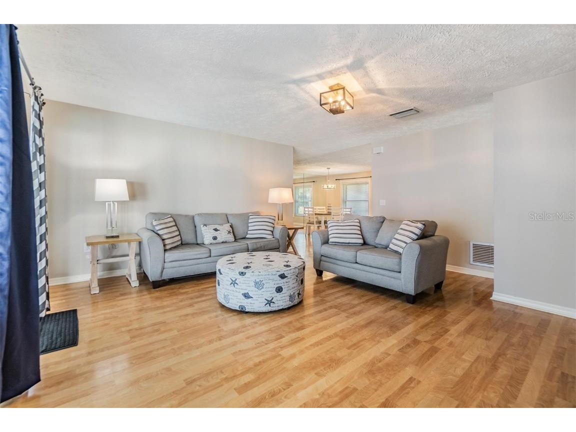 1 Fernery Lane Safety Harbor FL 34695 T3515808 image32