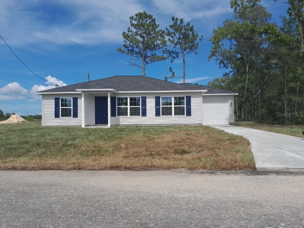 1 Fisher Lane Way Ocklawaha FL 32179 OM694772 image1