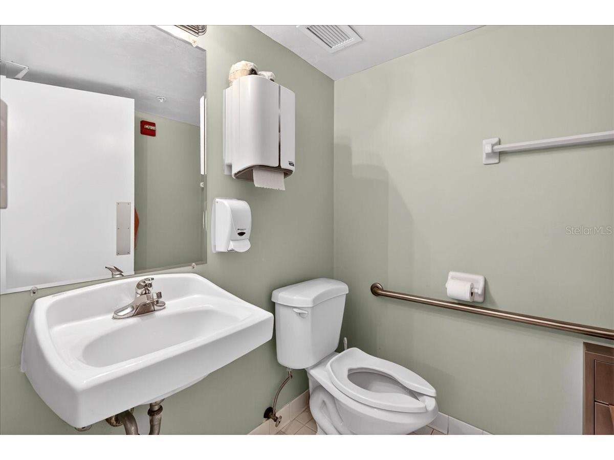 1 John Anderson Drive #4120 Ormond Beach FL 32176 V4947721 image67