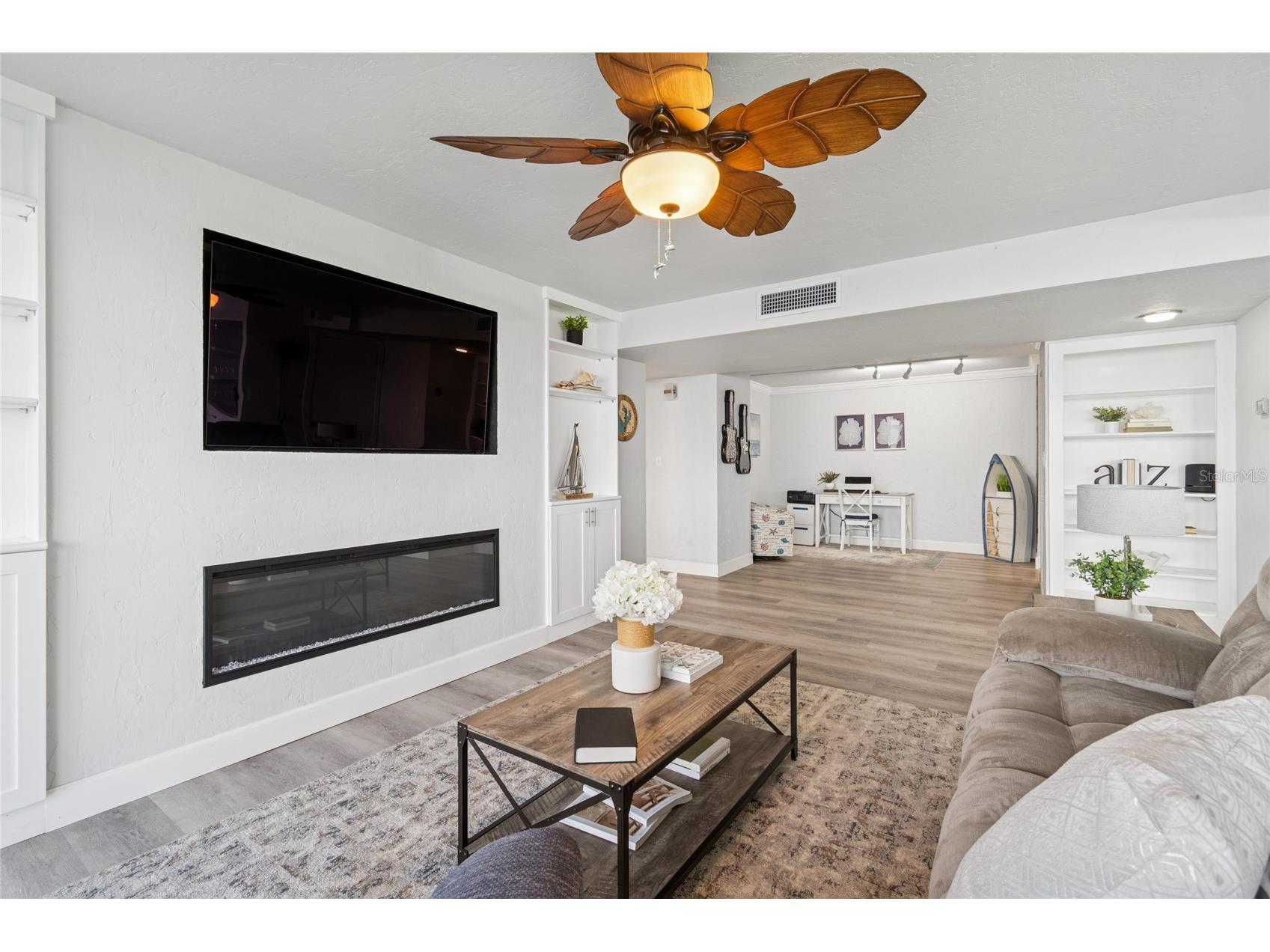 1 Key Capri #101E Treasure Island FL 33706 TB8457824 image10