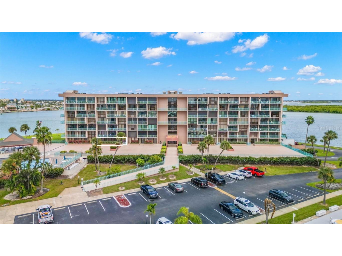 1 Key Capri #102E Treasure Island FL 33706 TB8432178 image41