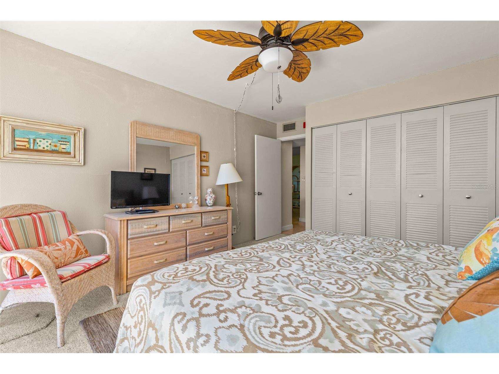 1 Key Capri #102E Treasure Island FL 33706 TB8489485 image31