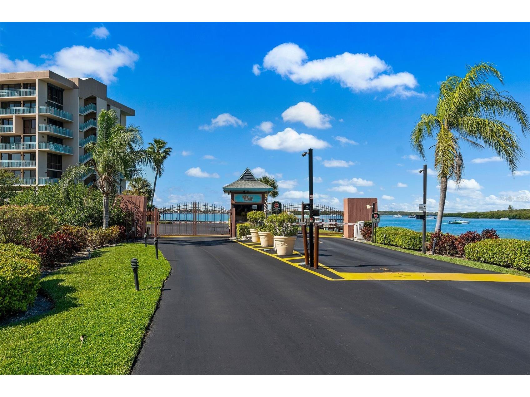 1 Key Capri #102E Treasure Island FL 33706 TB8489485 image34