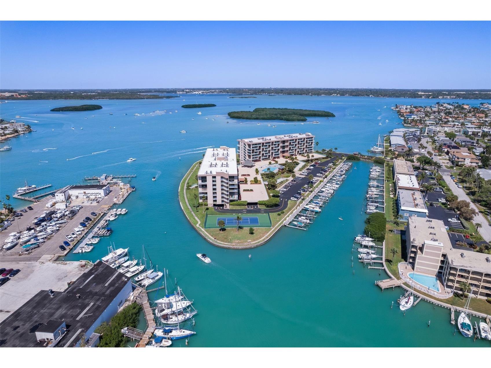1 Key Capri #102E Treasure Island FL 33706 TB8489485 image54