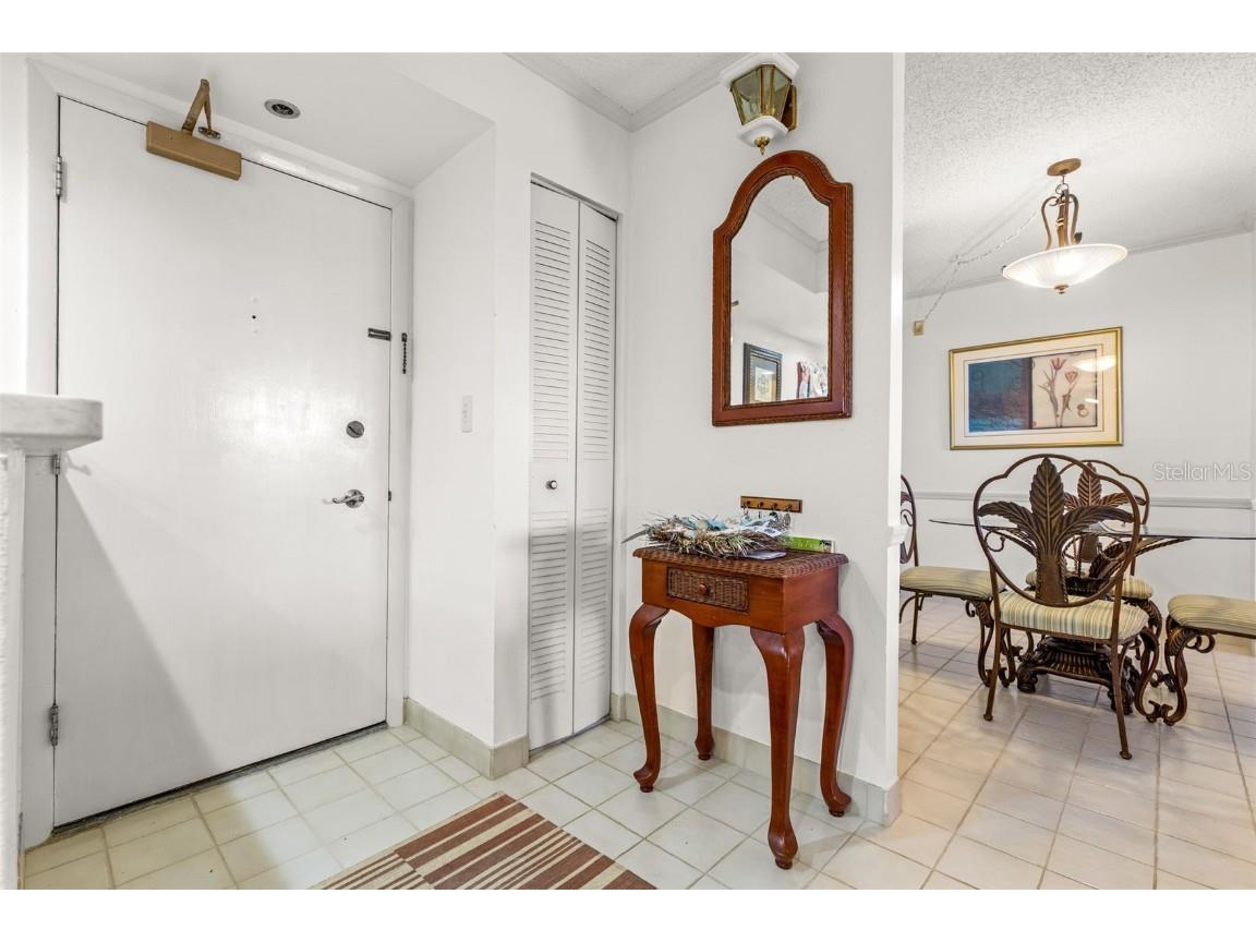 1 Key Capri #104E Treasure Island FL 33706 TB8426789 image11