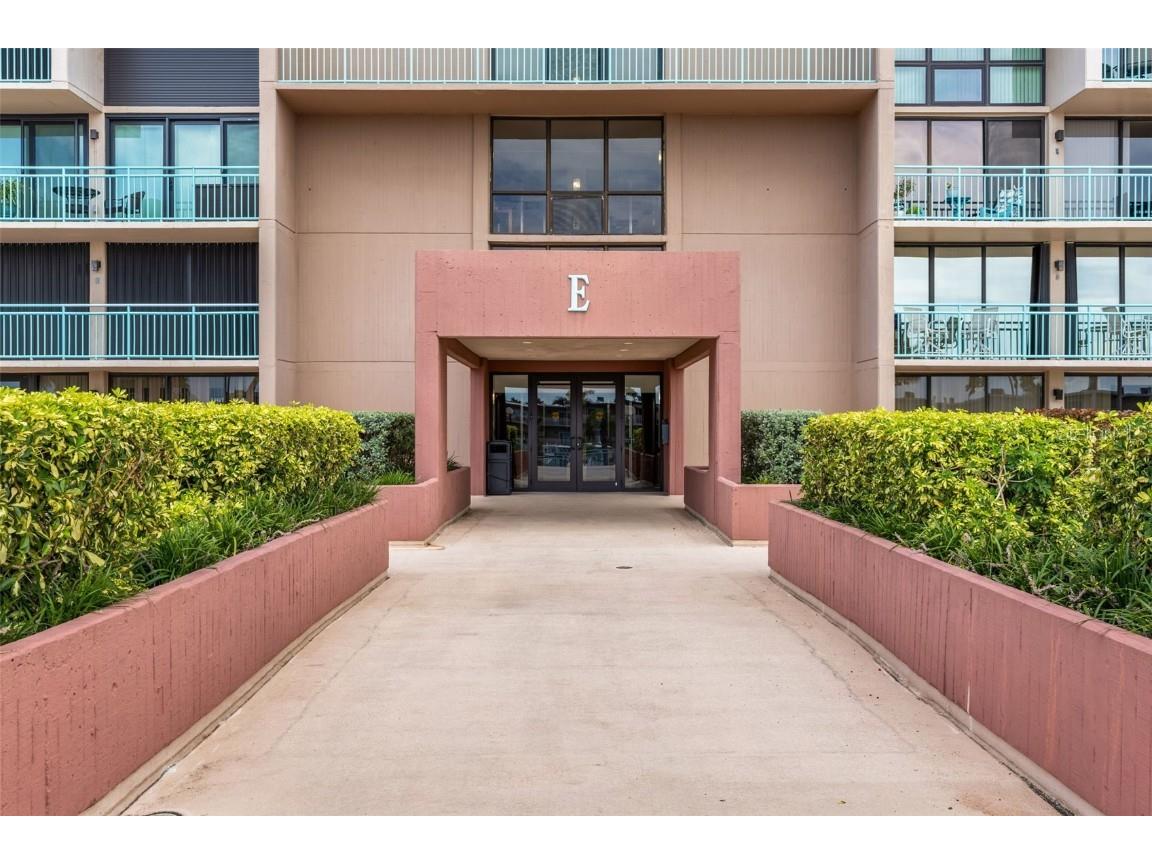 1 Key Capri #104E Treasure Island FL 33706 TB8426789 image3